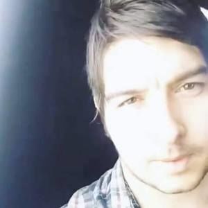 Meet your Posher, Ace